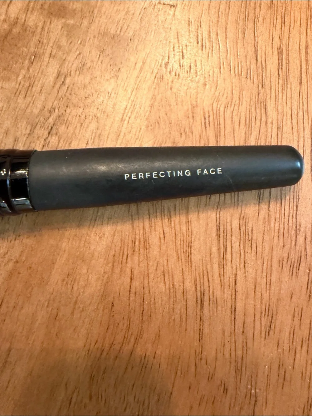 Bare Minerals Perfecting Face Brush - Black
